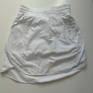 Lululemon Hotty hot high rise skirt-Size 4